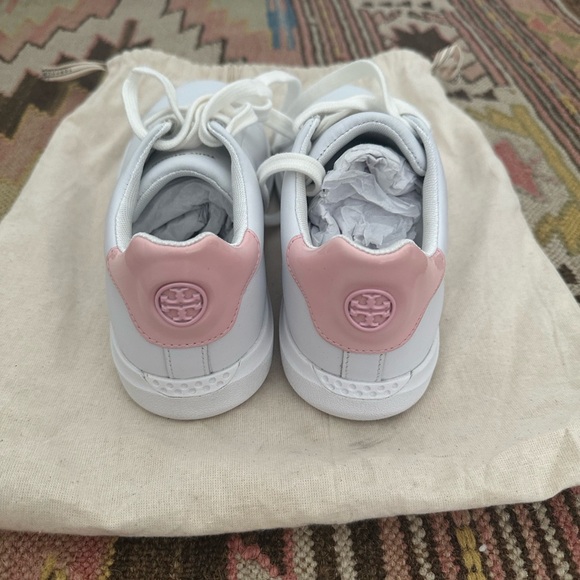 Tory Burch Howell Sneakers - Picture 4 of 7